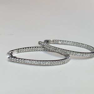 10k gold earth diamonds earrings